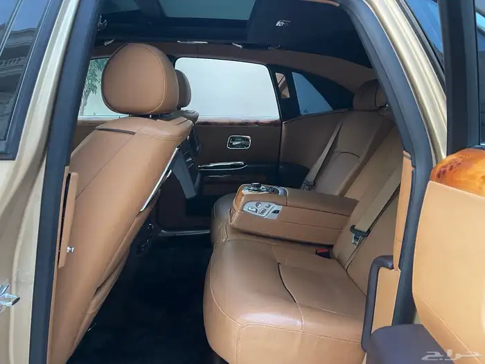 رولزرويس قوست 33