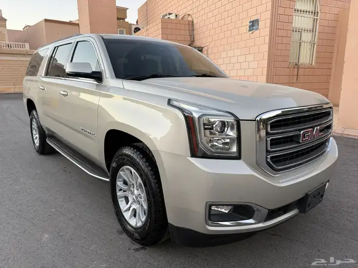 للبيع جي ام سي 2016 دبل مخزن شبه الجديد 6