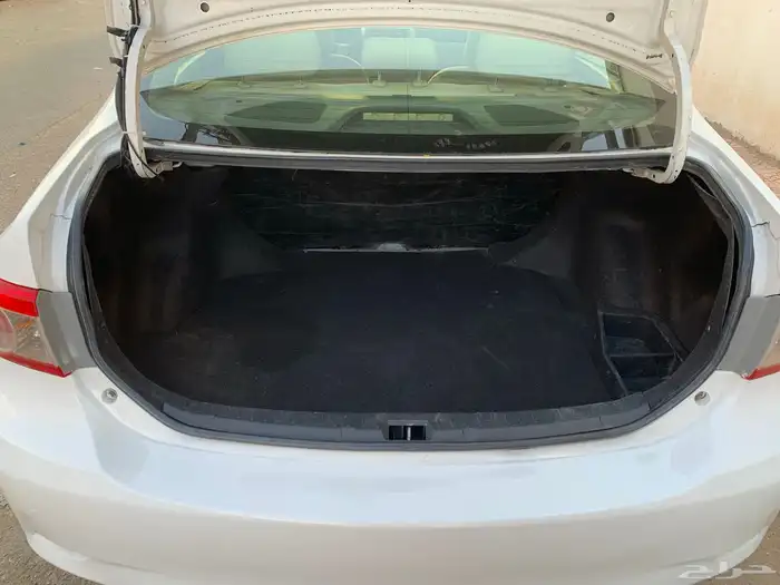 للبيع كورولا 2013 16