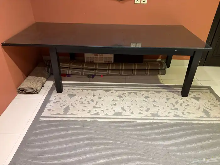 طاولة طعام 0