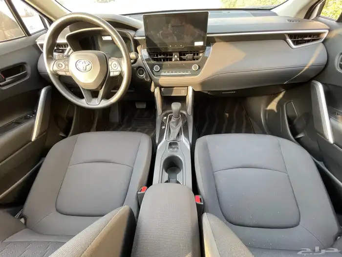 تويوتا- كورولا كروس-2025-بطاقة جمركية- بنزين- اصفار 15