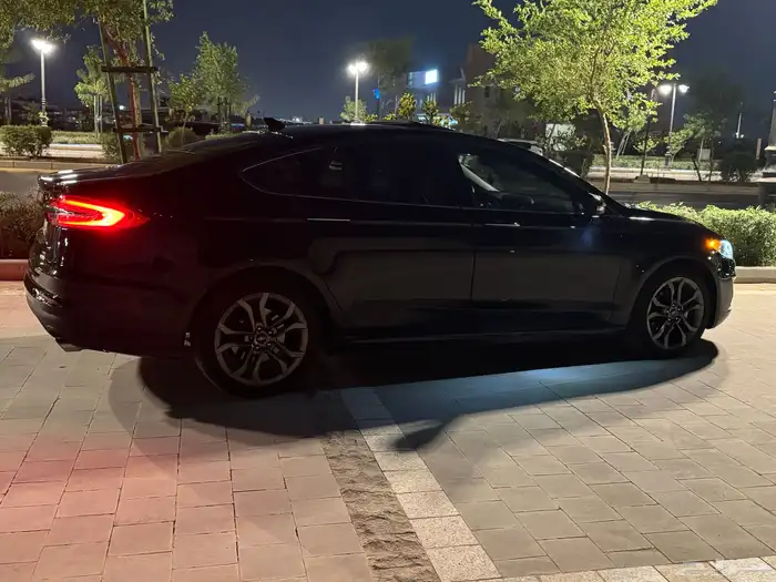 فورد فيوجن 2019 أعلى مواصفات 4