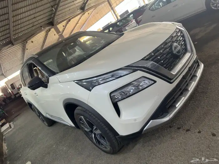 نيسان اكستريل SL فل كامل جلد جملي 2025 جميع الالوان 7