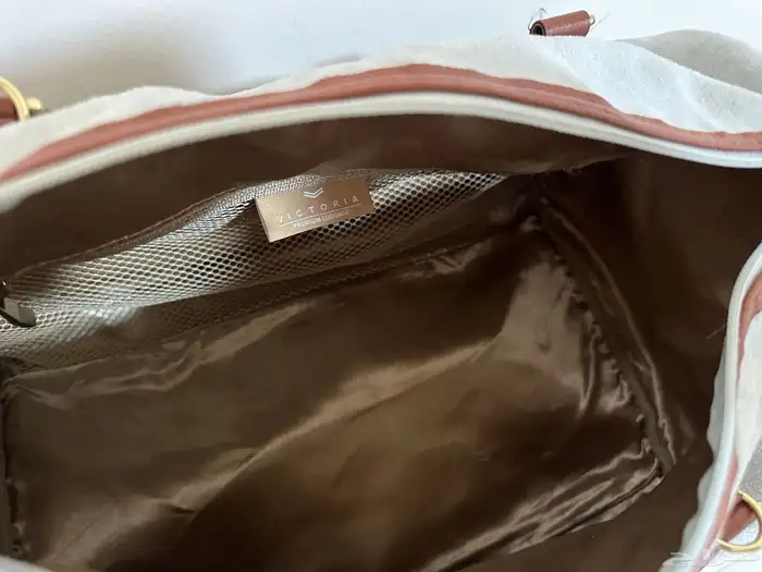 طقم شنط سفر ماركة فكتوريا الأصلي 2