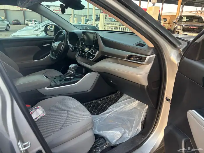 للبيع جيب هايلاندر 2021 9