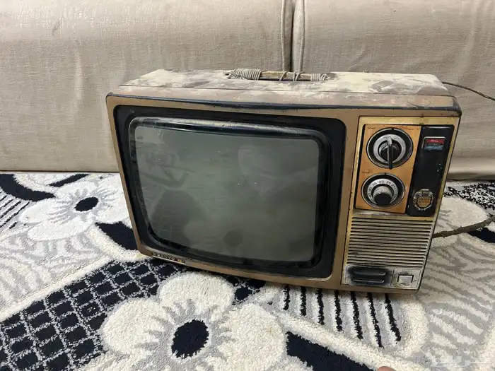 تلفاز تراث 47 سنة 1