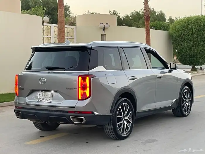 GAC 2023 GS8 مالك اول نظيف جدا 40