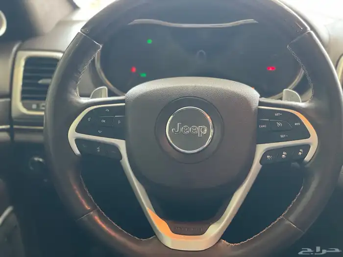 جيب شيروكي فل كامل 2018 14