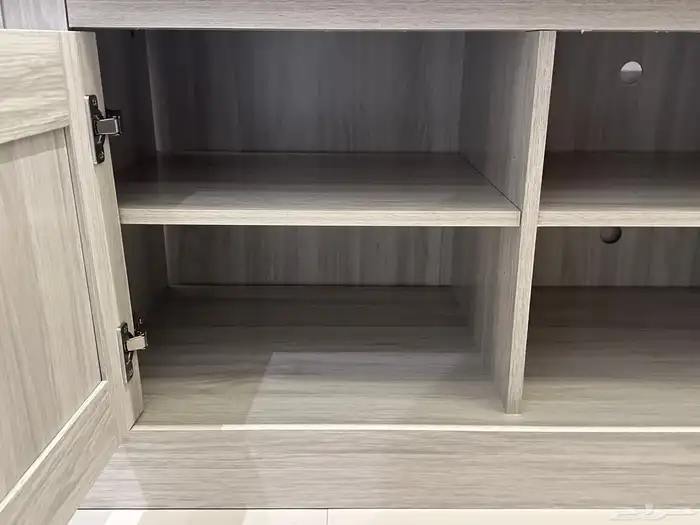 طاولة قهوة وطاولة تلفزيون 7