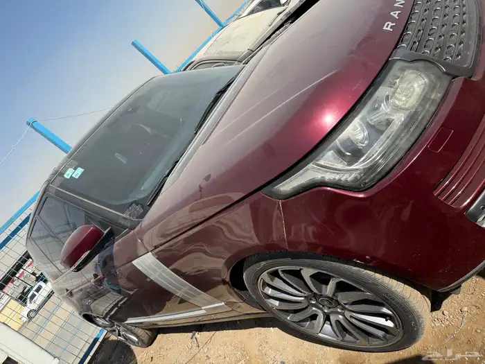 رنج روفر حجم 400 موديل 2016 تشليح قطع غيار متواجد لدينا 5