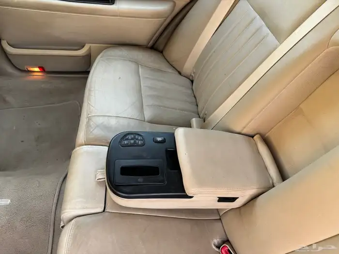 لنكن تاون كار 2010 lincoln town car 2010 10