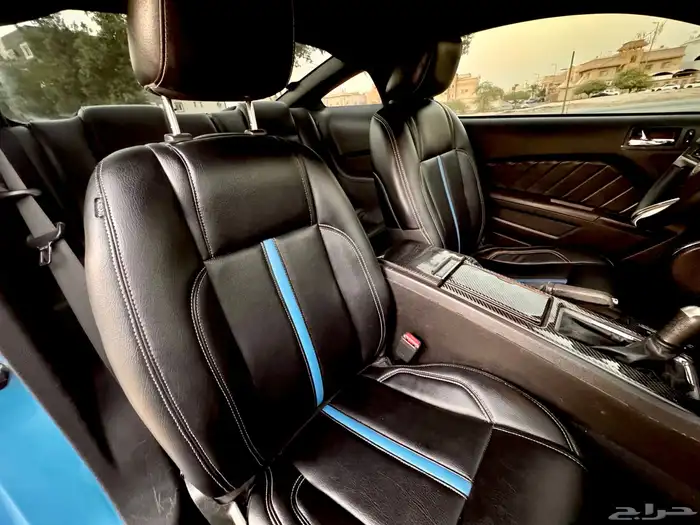 فورد موستنج GT قير عادي قمة النظافة 2010 37