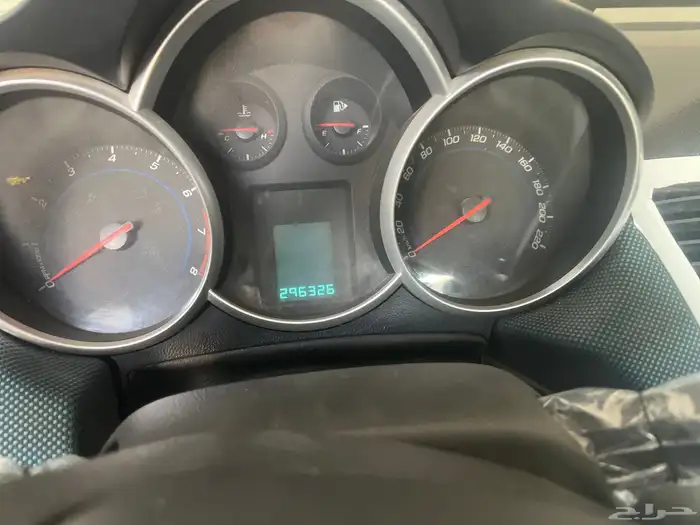 سلام عليكم اعرض لكم سياره كروز 2012 4