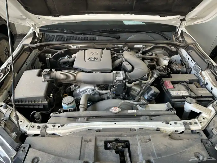 فورتشنر VX بنزين V6 العداد ( 7954 كيلو فقط ) موديل 2021 42