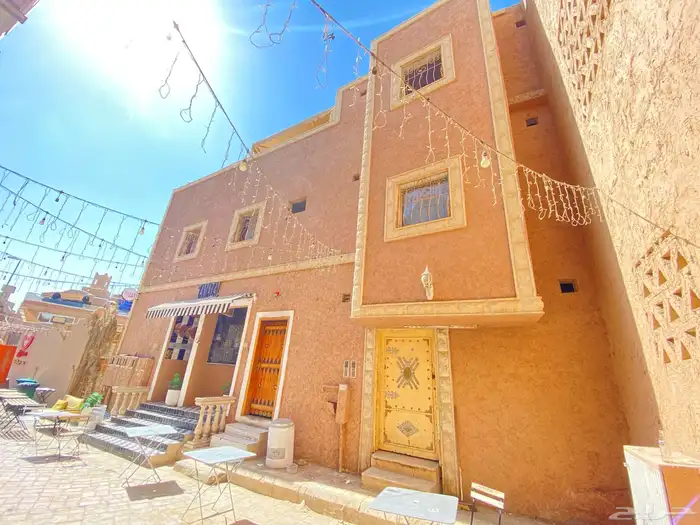 للبيع عماره في الدرعيه حي سمحانيه 0