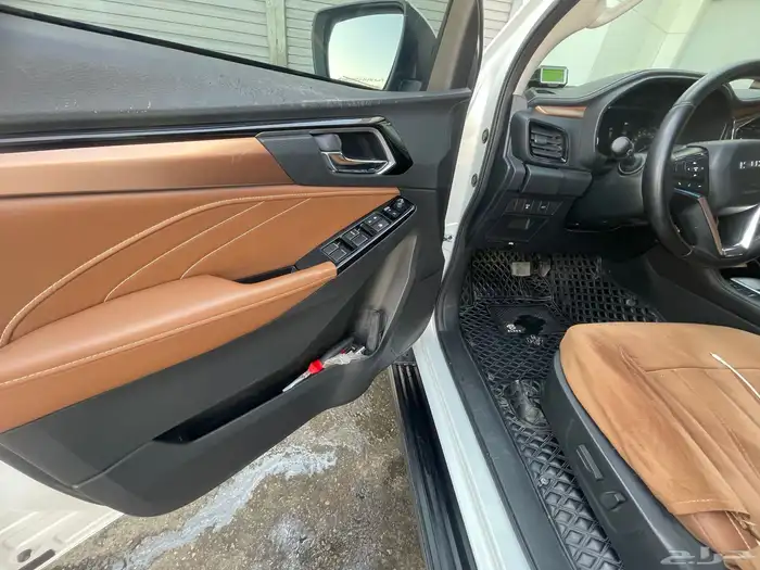 للبيع ايسيزو ام يو اكس 2023 mux 4