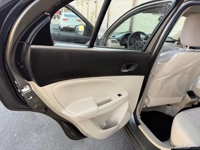 سوزوكي_ديزاير_2023 37