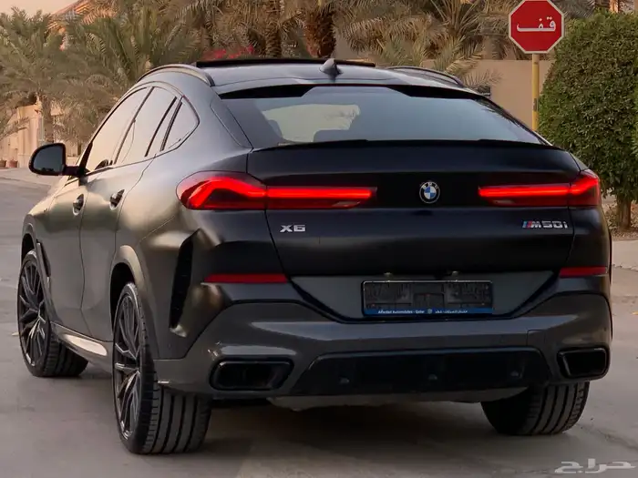 BMW X6 50i V8 2022 Edition Vermillion 8