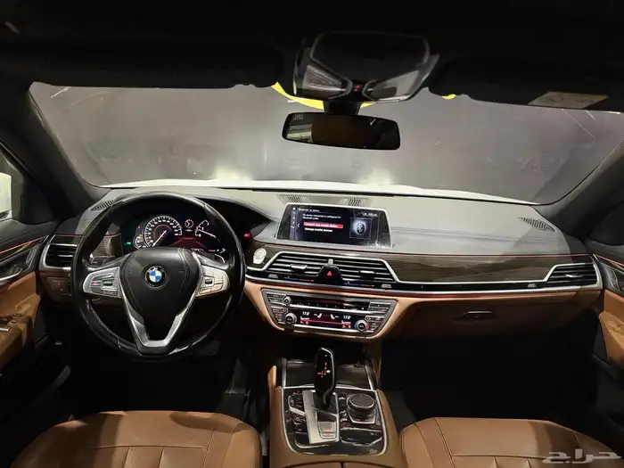 بي ام دبليو 2018 Li 740 13