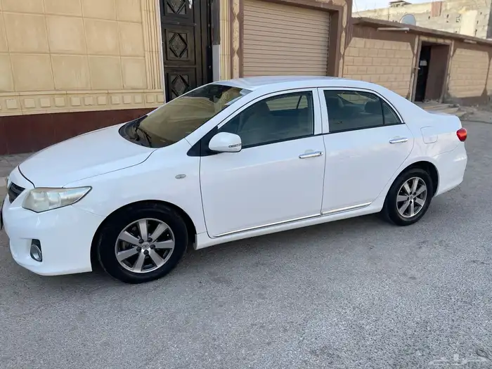 كورولا 2013 نظيف 1