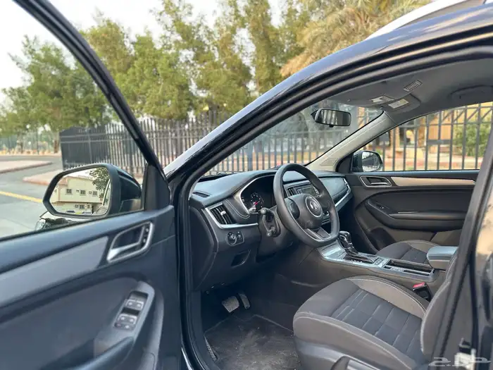 أم جي RX5 MG موديل 2022 سعودي تماتيك 10