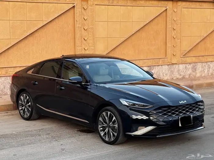 كيا K8 2023 هايبرد 5