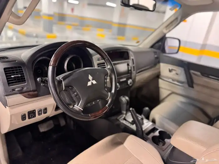 ميتسوبيشي باجيرو موديل 2022 فل كامل 14