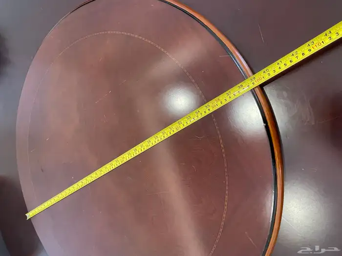 طاولة كلاسيكية للبيع 3