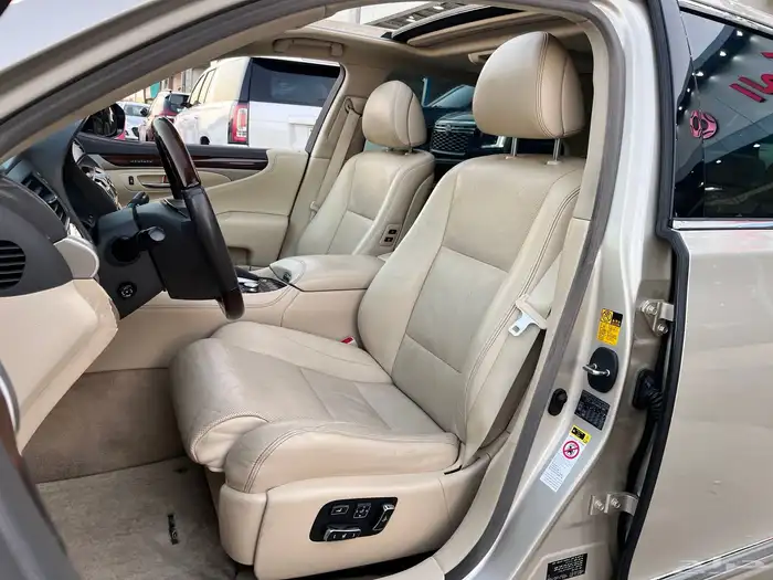 لكزس LS460موديل 2013 9