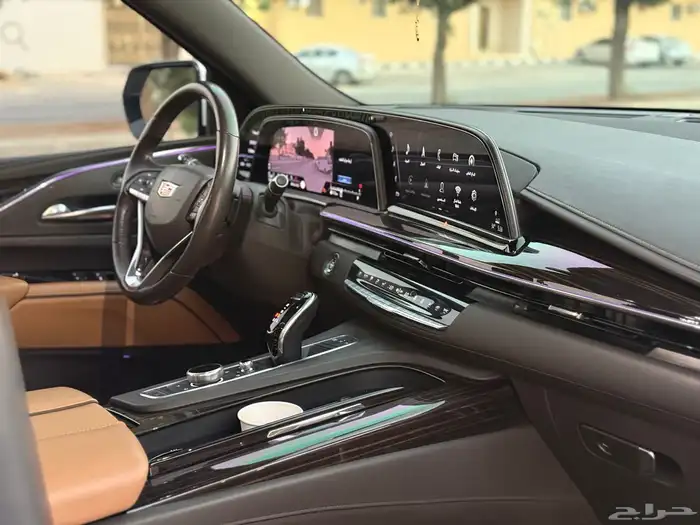 اسكاليد 2021 قصير بلاك اديشن 22