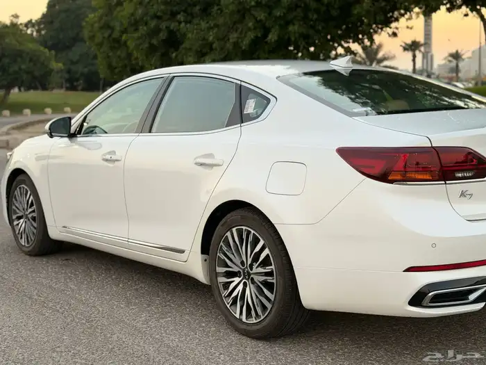 كيا كادينزا K7 2020 فل كامل بدون فتحه 4 سلندر نضيف 12