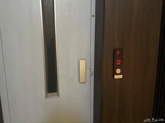 للإيجار فيلا روف علوي تبوك حي الورود ب3500 1