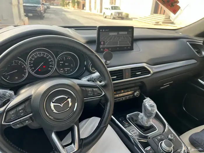 للبيع مازدا Cx9 موديل 2021 13