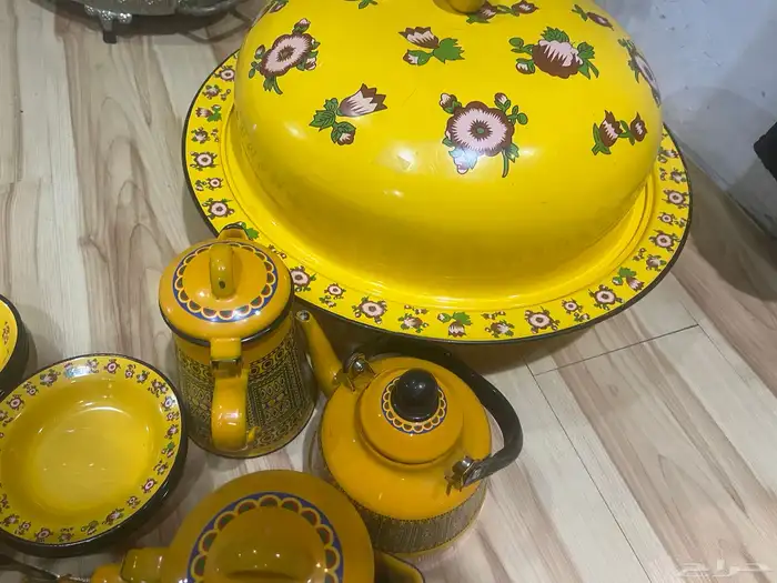 طقم طراز القديم صحون 0