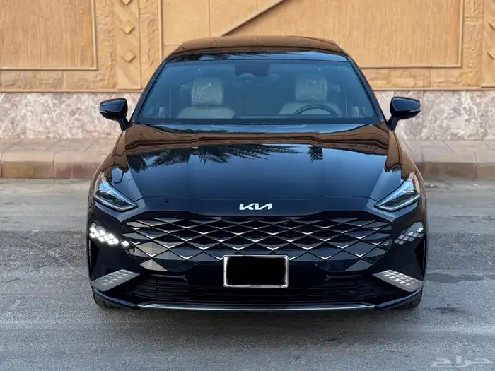 كيا K8 2023 هايبرد 2