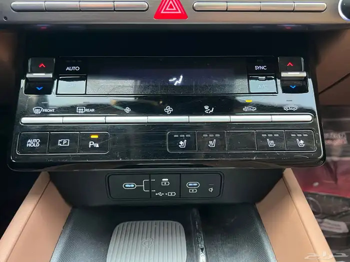 هونداي ازيرا2025 إكسكلوسيف (Exclusive 25