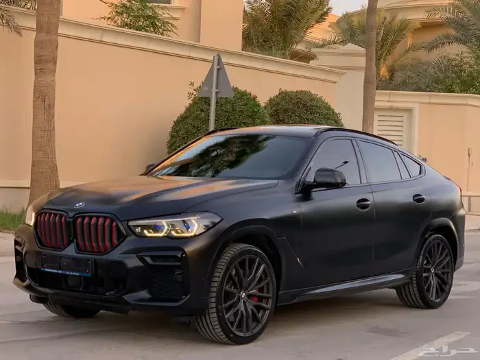 BMW X6 50i V8 2022 Edition Vermillion 2