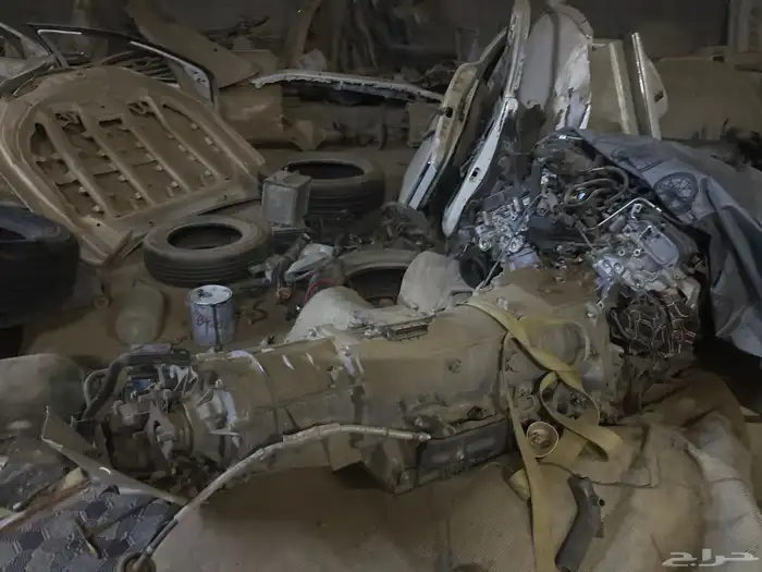 للبيع قطع غيار جيب لاندكروزر من 2022الى 2025 15