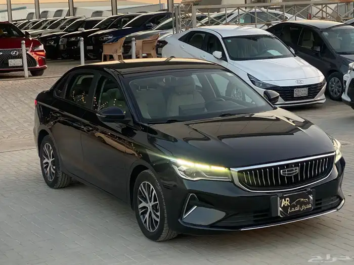 جيلي امجراند 10