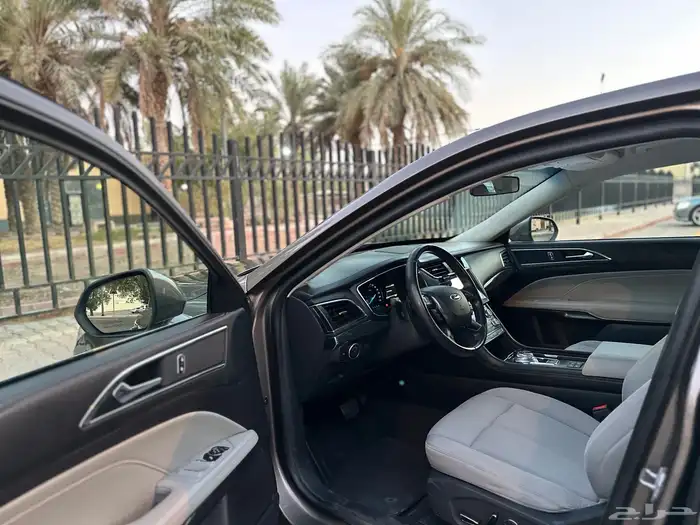 فورد تورس موديل 2021 سعودي تماتيك 22