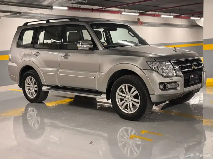 ميتسوبيشي باجيرو موديل 2022 فل كامل 4