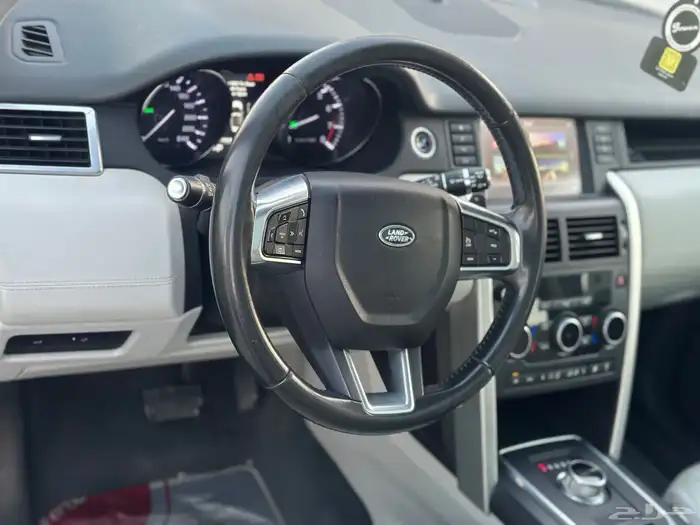 لاند روفر ديسكفري 2016 10