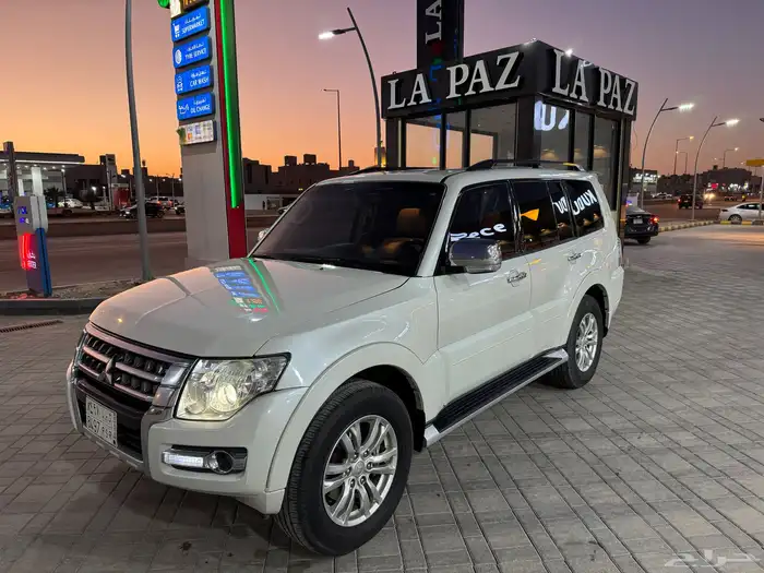 ميتسوبيشي 4