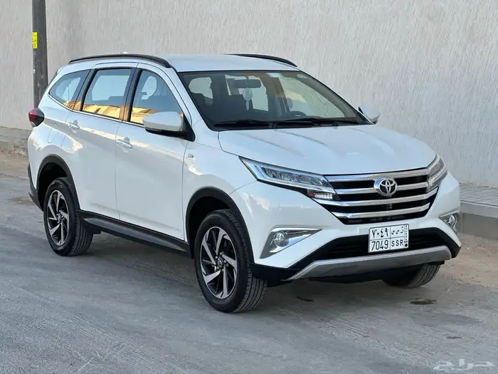 تويوتا راش فل كامل العداد 22 الف فقط 2023 8