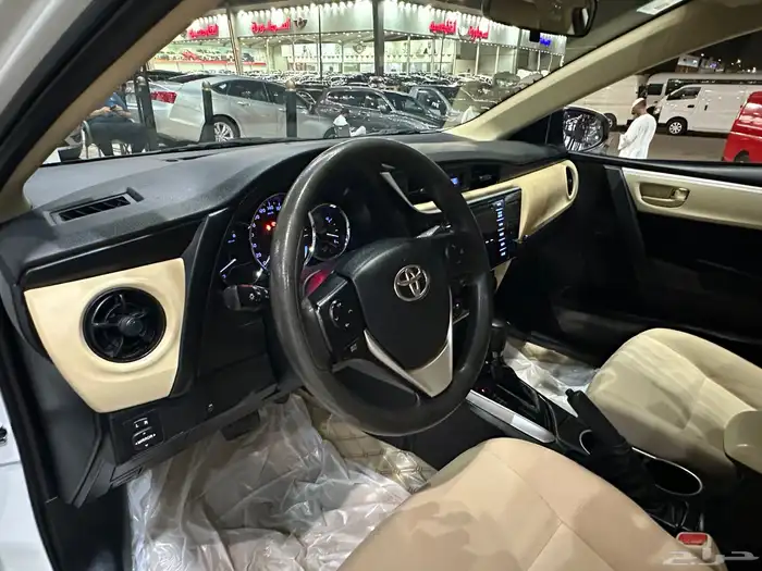 تويوتا كورولا موديل 2018 نص فل 11