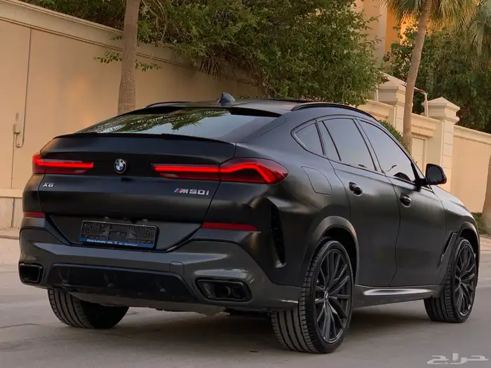 BMW X6 50i V8 2022 Edition Vermillion 15