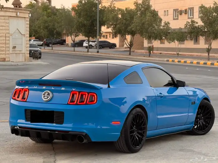 فورد موستنج GT قير عادي قمة النظافة 2010 9