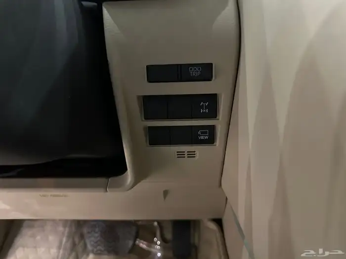 تويوتا لاند كروزر GXR موديل 2022 رقم 4 11