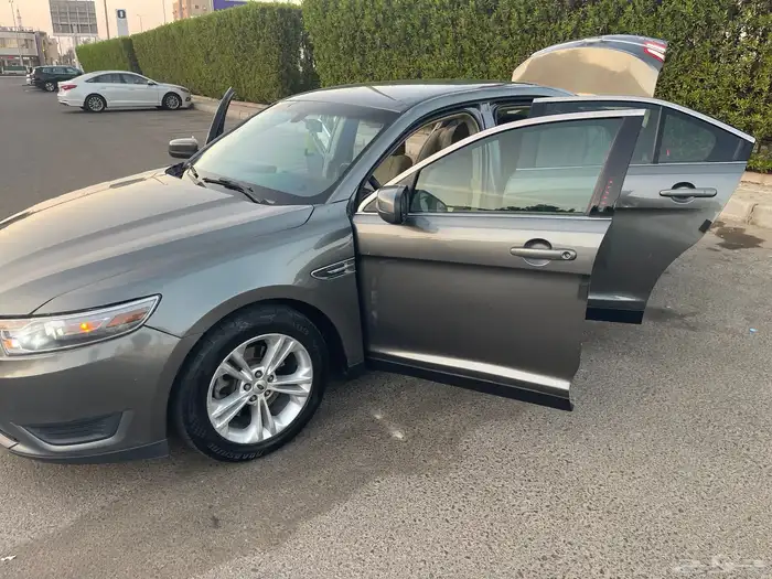 فور تورس سيدان 2014 2