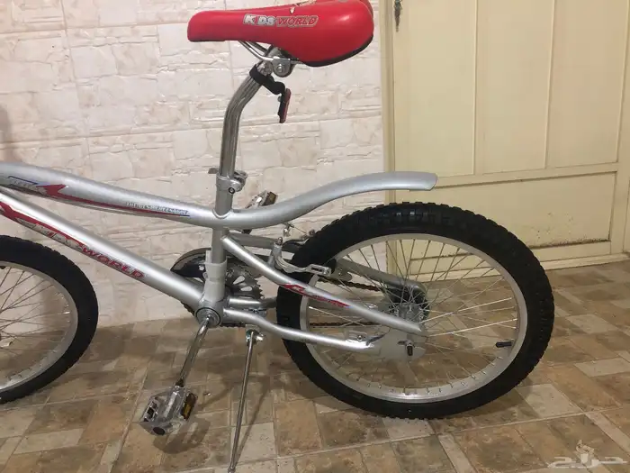 سيكل كوبرا فضي مقاس 20 2